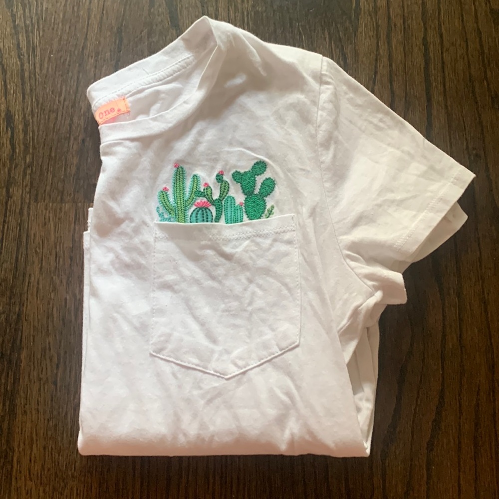 Girl's white shirt with cactus detailing